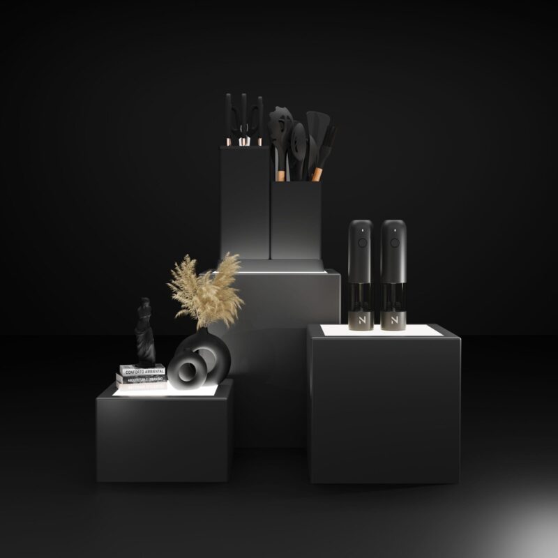 Black Essentials Set